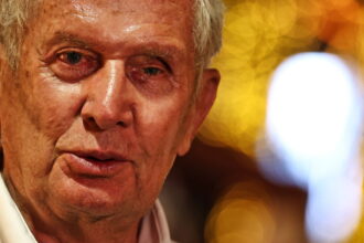 Helmut Marko blasts F1 stewards for “inconsistency” after Max Verstappen penalty