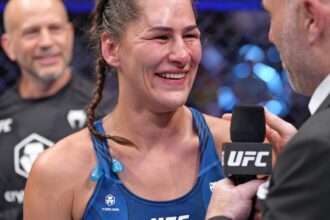 Jessica Eye signs with BKFC
