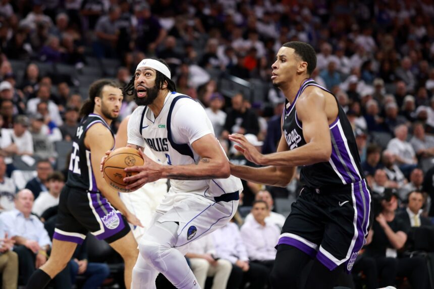 Kendrick Perkins raves about Dallas Mavericks big three, they are 'scary as hell' for their opponents