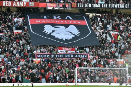 Man Utd now preparing to make £50m offer for "incredible" 6 foot 5 colossus