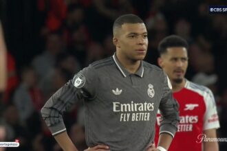 Video: Martin Odegaard and Kylian Mbappe react to incredible Declan Rice goal against Real Madrid