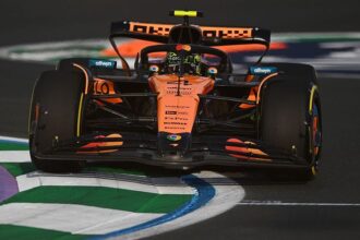 Norris keeps McLaren on top in final Saudi practice