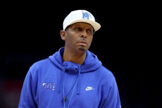 Penny Hardaway says Michael Jordan made call to show him the ultimate respect, 'I got his...'