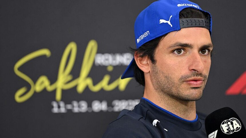 Sainz risks FIA wrath with complaints about his fine at the Japanese GP