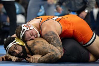 Wyatt Hendrickson wins Hodge Trophy as nation’s best wrestler after massive upset over Gable Steveson