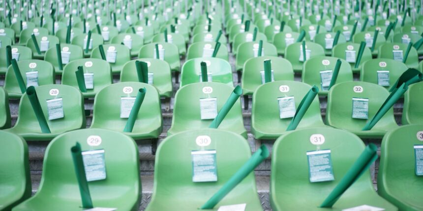 Crystal Palace and Southampton target is rejected by Werder Bremen; now returns to Sheffield: report