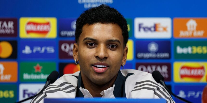 Arsenal hold initial talks to sign £49m forward over Rodrygo