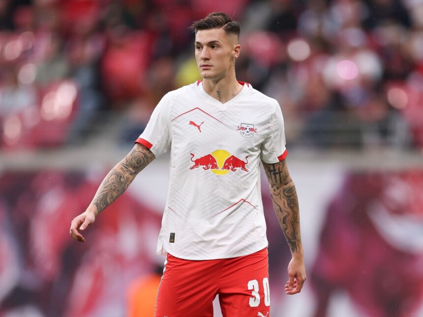 Benjamin Sesko in action for RB Leipzig
