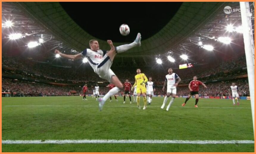 Video: Man United denied Europa League final equaliser by incredible goal-line clearance