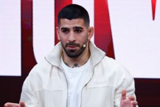 Dana White confirms Ilia Topuria expected to fight Islam Makhachev or Charles Oliveira at UFC 317