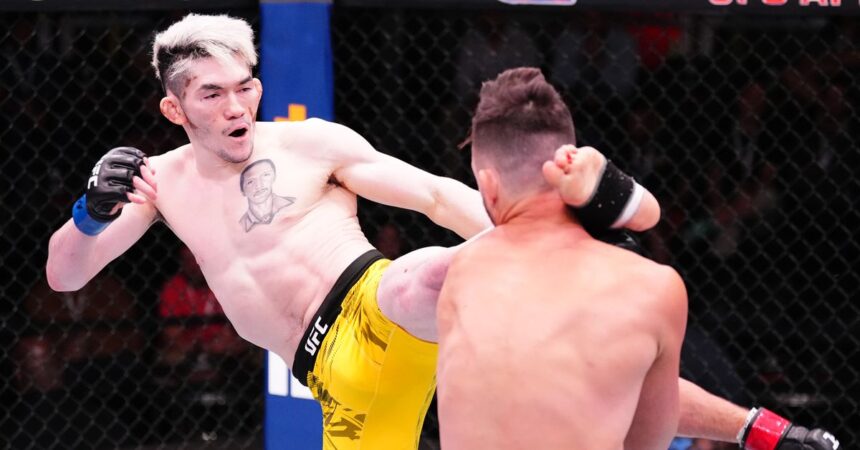 Dana White shares gruesome images of Melquizael Costa’s injured toe following UFC Vegas 106 win