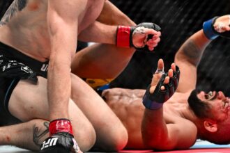 Deiveson Figueiredo avoids surgery after ‘very painful’ knee injury, anxious to fight again