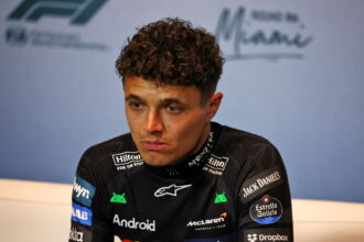 Lando Norris has “got into his own head” and is “stepping backwards” in F1 title race