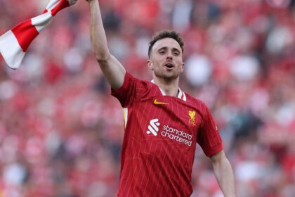 Liverpool ready £68m bid for "one of the best STs out there"