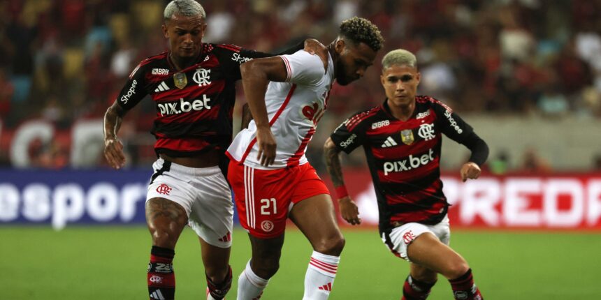 Man City now ready to submit formal £29m proposal to sign "pacy" defender