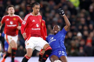 Man Utd make approach for £15m Premier League defender