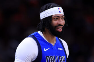 'Trade Anthony Davis'... ESPN expert doubles down on Dallas Mavericks call after Cooper Flagg jackpot