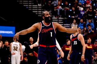 What LA Clippers are expected to do with Kawhi Leonard and James Harden, and the player option to set it in motion, ‘it seems clear…’