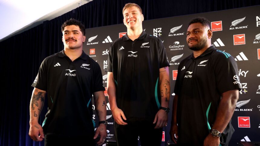 All Blacks squad: Tavatavanawai, Kirifi rewarded for outstanding Super form