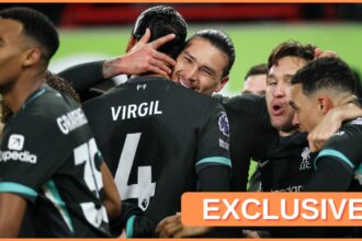 Darwin Nunez and Federico Chiesa celebrate for Liverpool