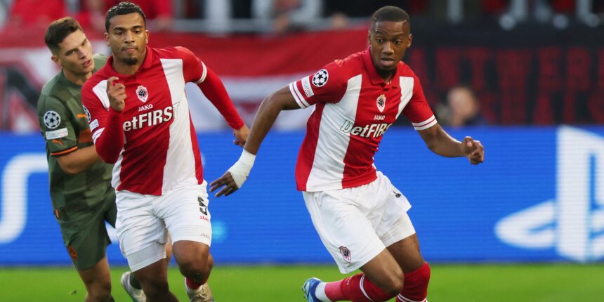 Celtic could sign a better winger than Balikwisha in "outstanding" star