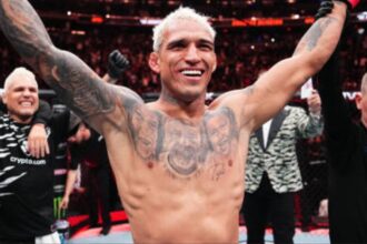 Charles Oliveira Still Chasing History: 'I’m Hungry, I’m Thirsty, I’m Ready'