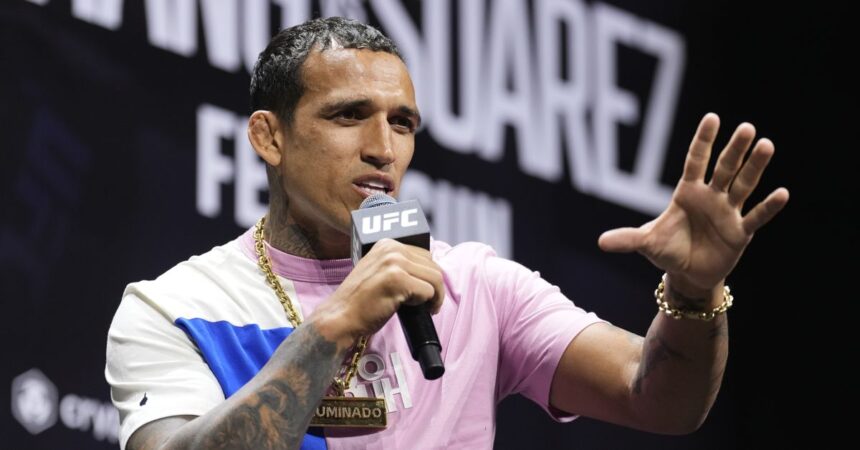 Charles Oliveira unfazed by Ilia Topuria’s trash talk: ‘I see that and just laugh’