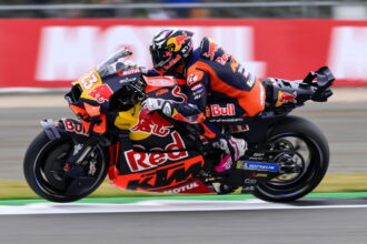 Enea Bastianini heads for KTM aero tests, “long talk” with Tech3 after British MotoGP