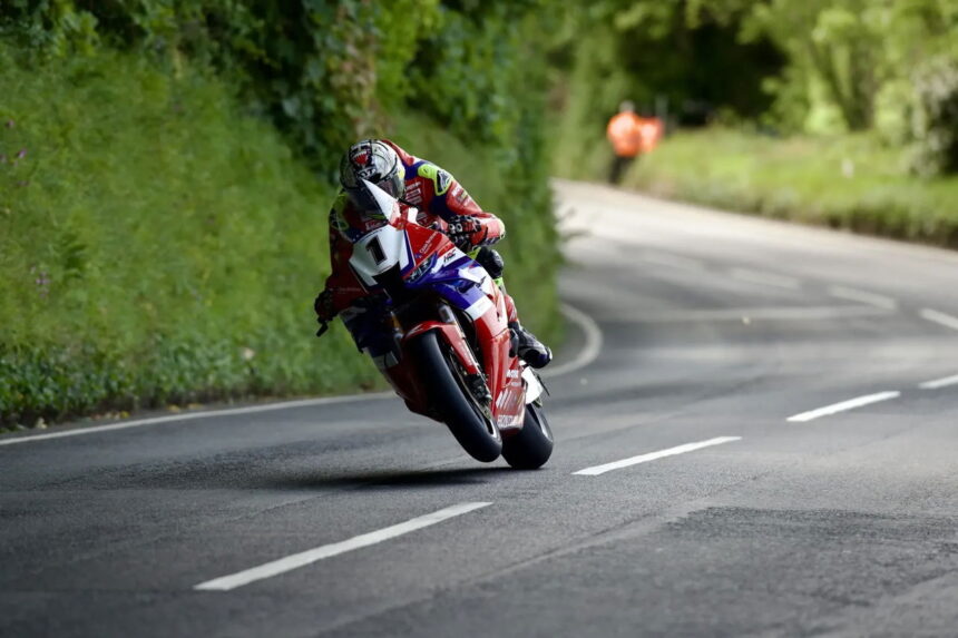 John McGuinness “not feeling it at all” before Isle of Man TT Superbike race