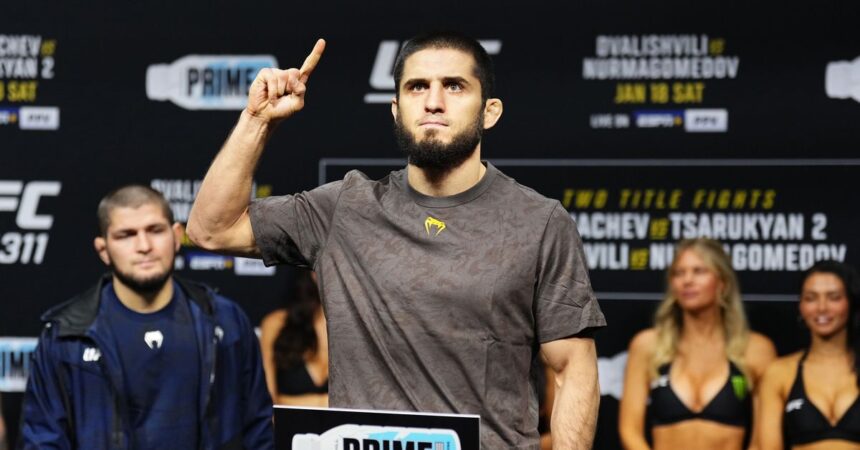 Morning Report | Chael Sonnen believes Islam Makhachev ‘has to let go’ of thoughts of lightweight return