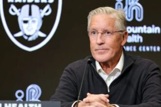 Pete Carroll Raiders pic