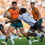 Lolesio cleared of injury as Schmidt rejects call to add experienced playmaker