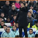 Arsenal manager Mikel Arteta shouts instructions against Chelsea