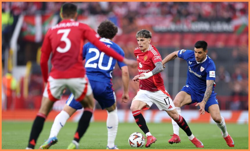 Alejandro Garnacho in action for Man Utd