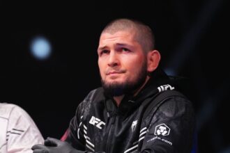 Khabib Nurmagomedov: Jon Jones’ ‘prime was clearly behind him’ before heavyweight run