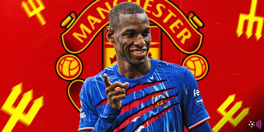 Man Utd discussing bid to sign "one of Europe's best CFs"