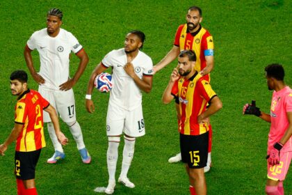 Man Utd in talks to sign "unstoppable" £52m star who's 99th percentile in key stat