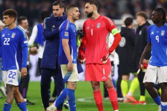 Man Utd may trigger £45m clause for "phenomenal" striker within a matter of hours