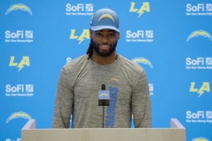 Najee Harris Chargers pic