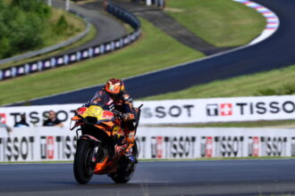 Pol Espargaro spots something "insane" as he returns to MotoGP