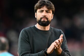 Rangers target meets Martin and passes Ibrox medical but now may not sign