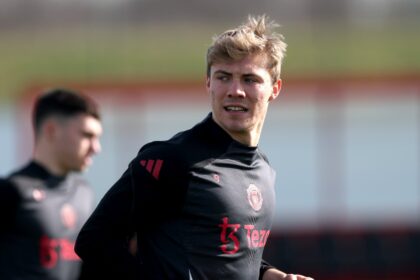Rasmus Hojlund in Manchester United training
