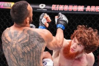 Shara Magomedov Beats Marc-André Barriault in Bloody Back-And-Forth Brawl - UFC Abu Dhabi Highlights