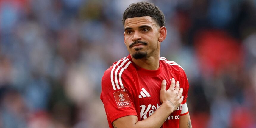 Spurs open first talks to sign £70m CM