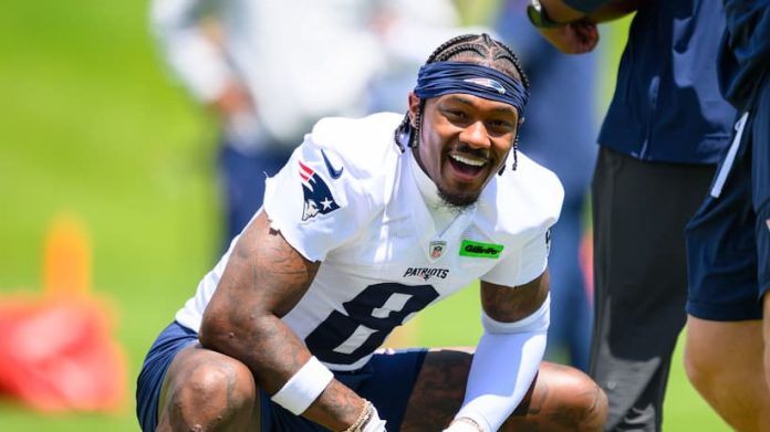 Stefon Diggs Patriots pic