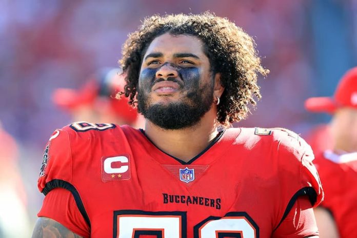 Tristan Wirfs Bucs pic