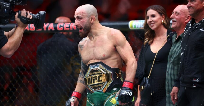 Alexander Volkanovski: Lerone Murphy fight ‘a no-brainer’ for December