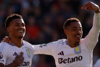 Aston Villa advancing to sign £26m star in late move