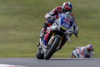 BSB star seals double win in Northern Irish Superbike race