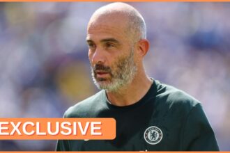 Chelsea manager Enzo Maresca